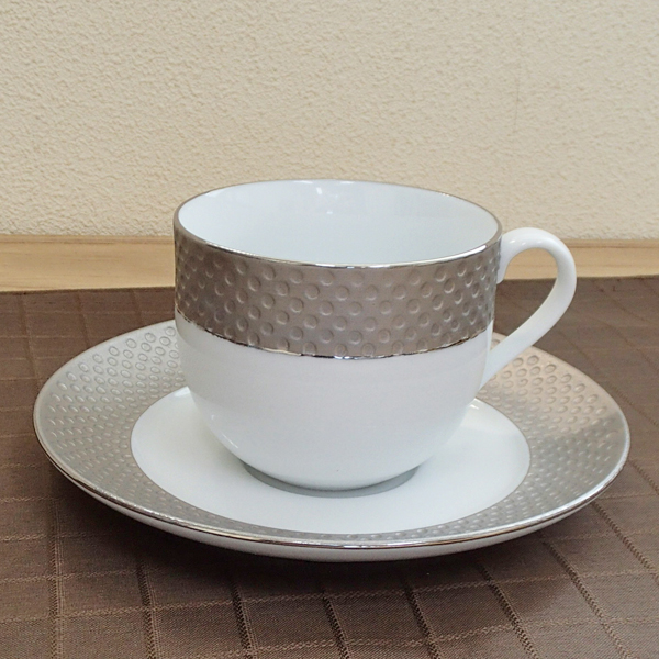 コーヒーカップソーサー 白 プラチナ Vnusutaベヌスタ 洋食器 業務用食器 STUDIO010 商品番号:svt-304-305