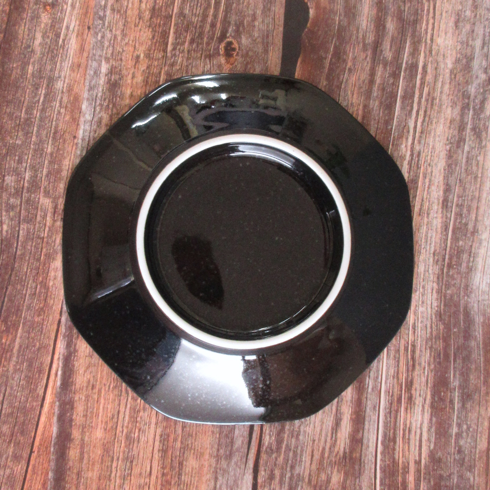 黒中華 黒御影 八角高台19cm皿 裏